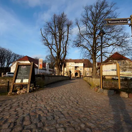 Wasserschloss Hotel