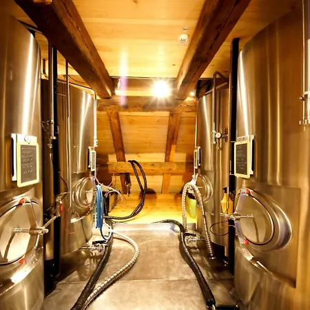 Wasserschloss Отель