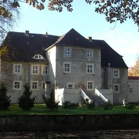 Отель Wasserschloss Mellenthin