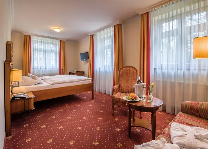 Wasserschloss Hotel 4*